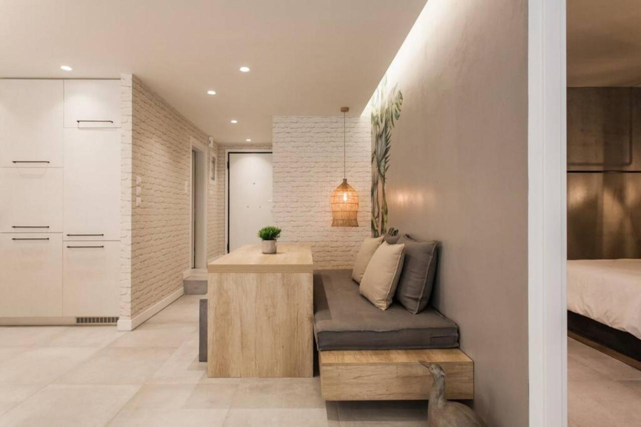 Chic Apartment - Strolling To The Athenian Streets Exterior foto